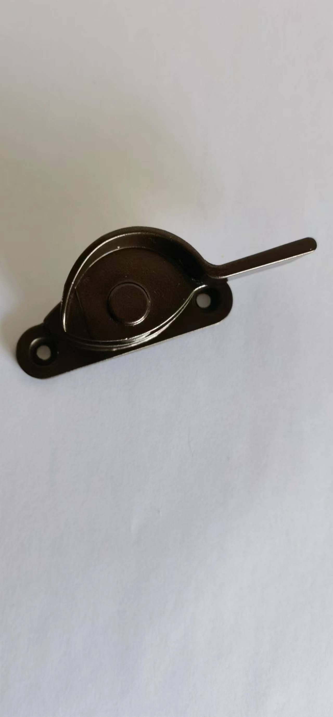 crescent lock