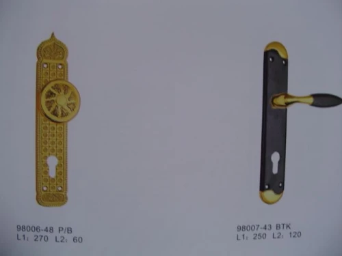 Door Handle Durable & Stylish Design for Interior and Exterior Doors