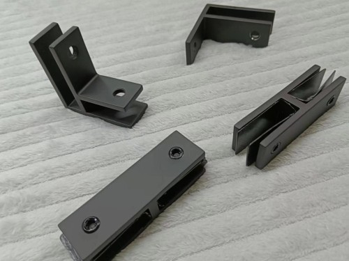 High Quality Glass Clamps