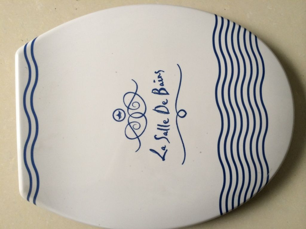 Toilet Seat Comfortable, Durable & Easy to Install