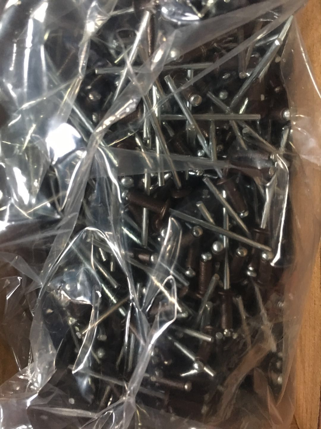 High Quality Rivets Durable Fasteners for Metal, Plastic & Fabric