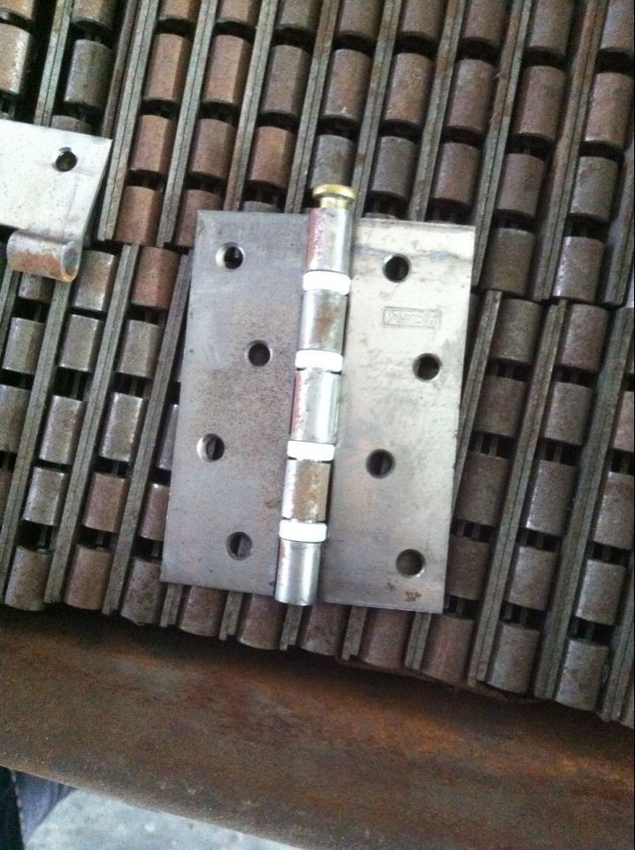 High Load Capacity & Smooth Adjustable  Hinge