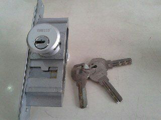 door lock-2